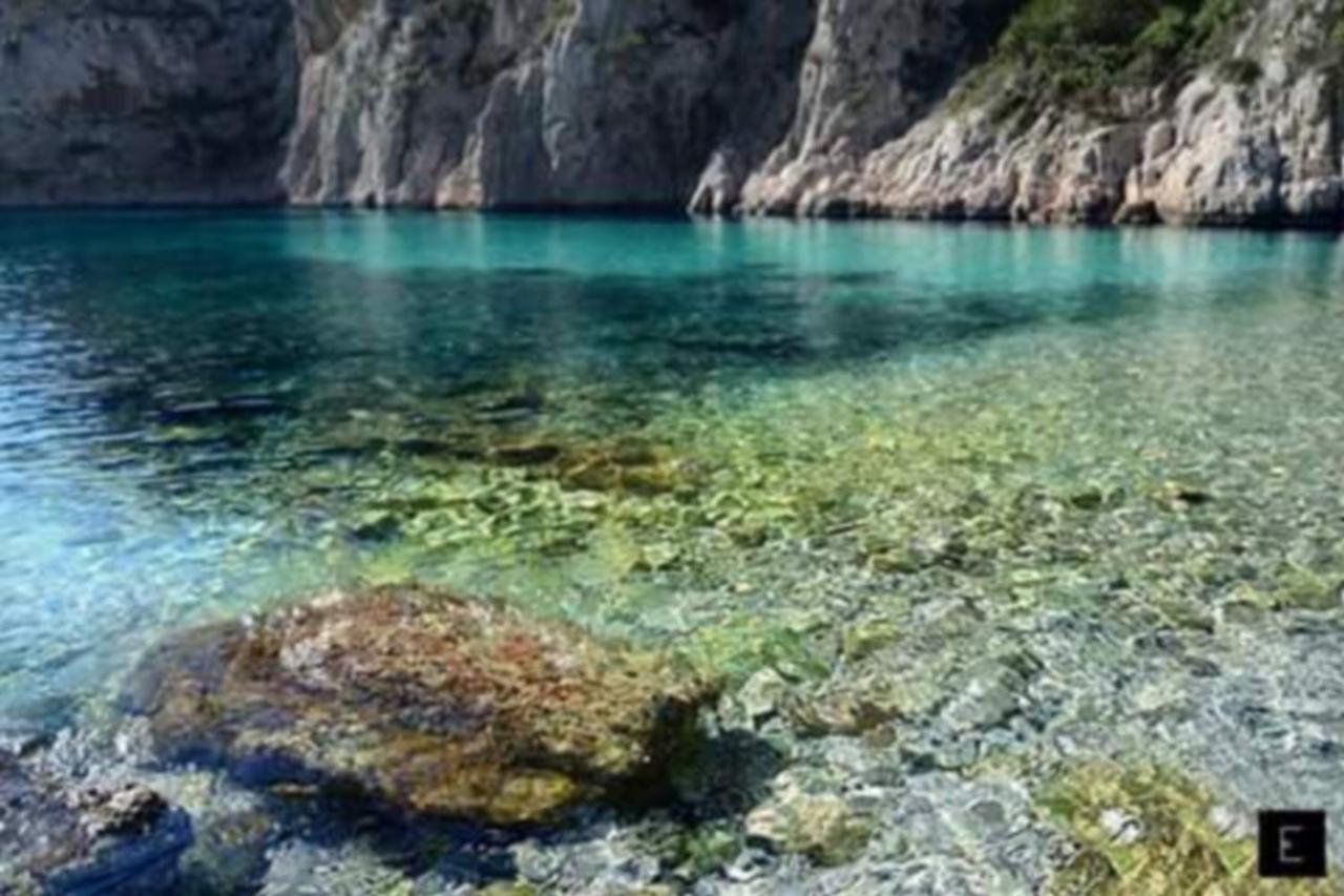 L'Echo Des Flots Vue Mer Кассі Екстер'єр фото
